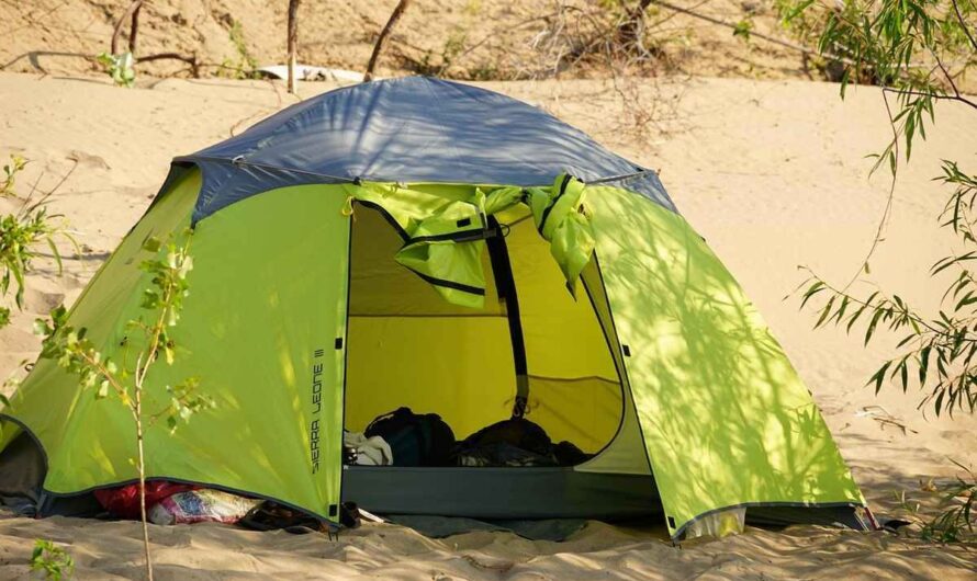 Dormir en tente à Olmeto plage sans subir le bruit des vagues
